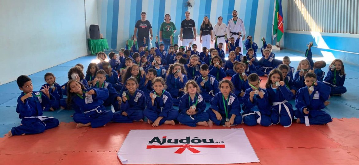 Legenda -O Festival faz parte do Projeto Judô nas Escolas que atende 300 crianças com aulas gratuitas