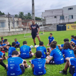 Alunos do Ajudôu treinando em Timóteo no Projeto patrocinado pela Emalto